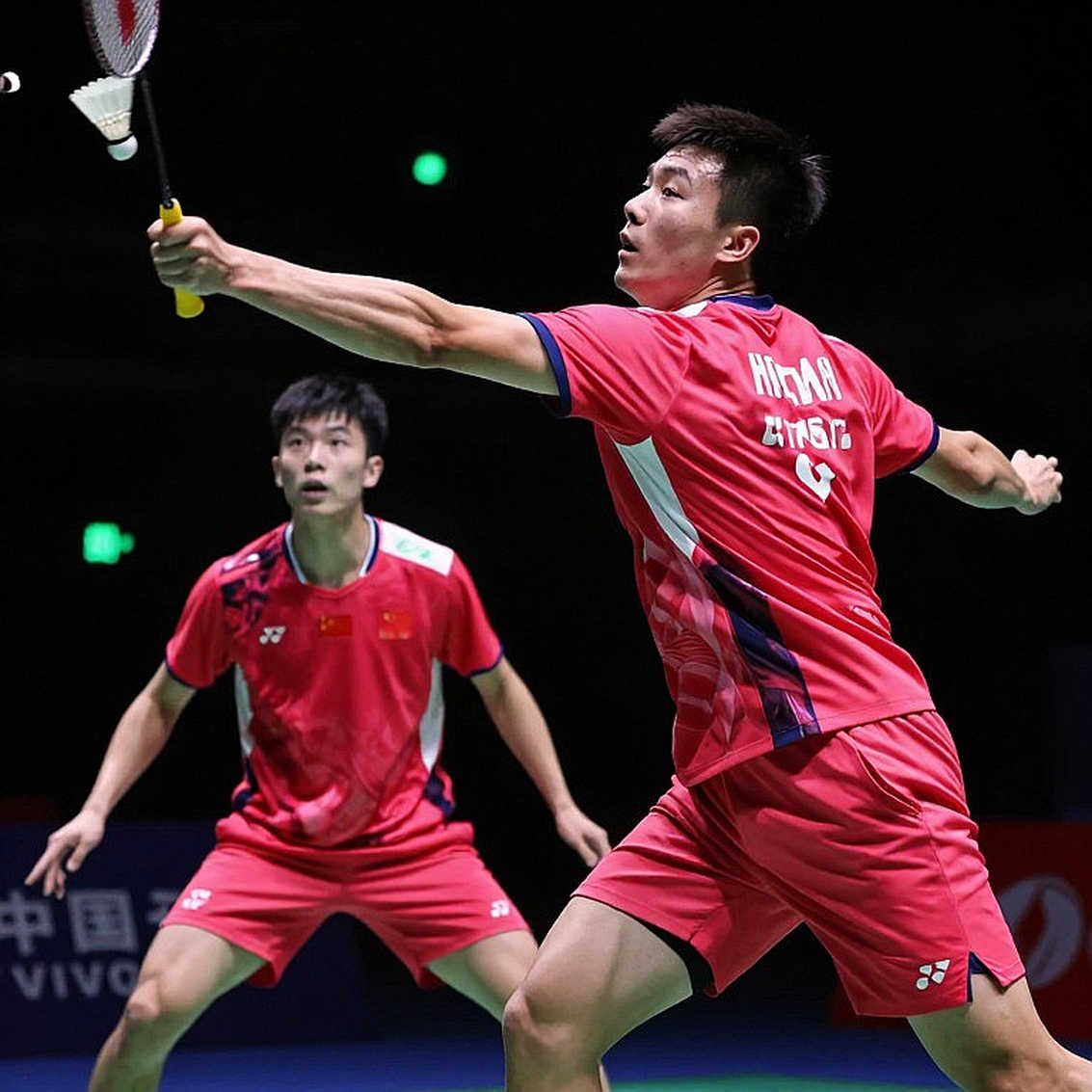 Alwi Farhan tập sparring cùng Kento Momota ở Tokyo: Đọc lại một buổi chuẩn bị trước Asian Games 2026