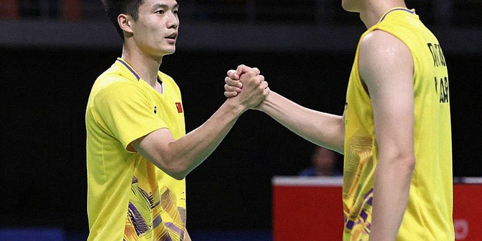 Loh Kean Yew gặp Kunlavut Vitidsarn: trận chung kết đơn nam được định đoạt ở vùng giữa sân Loh Kean Yew gặp Kunlavut Vitidsarn: trận chung kết đơn nam được định đoạt ở vùng giữa sân