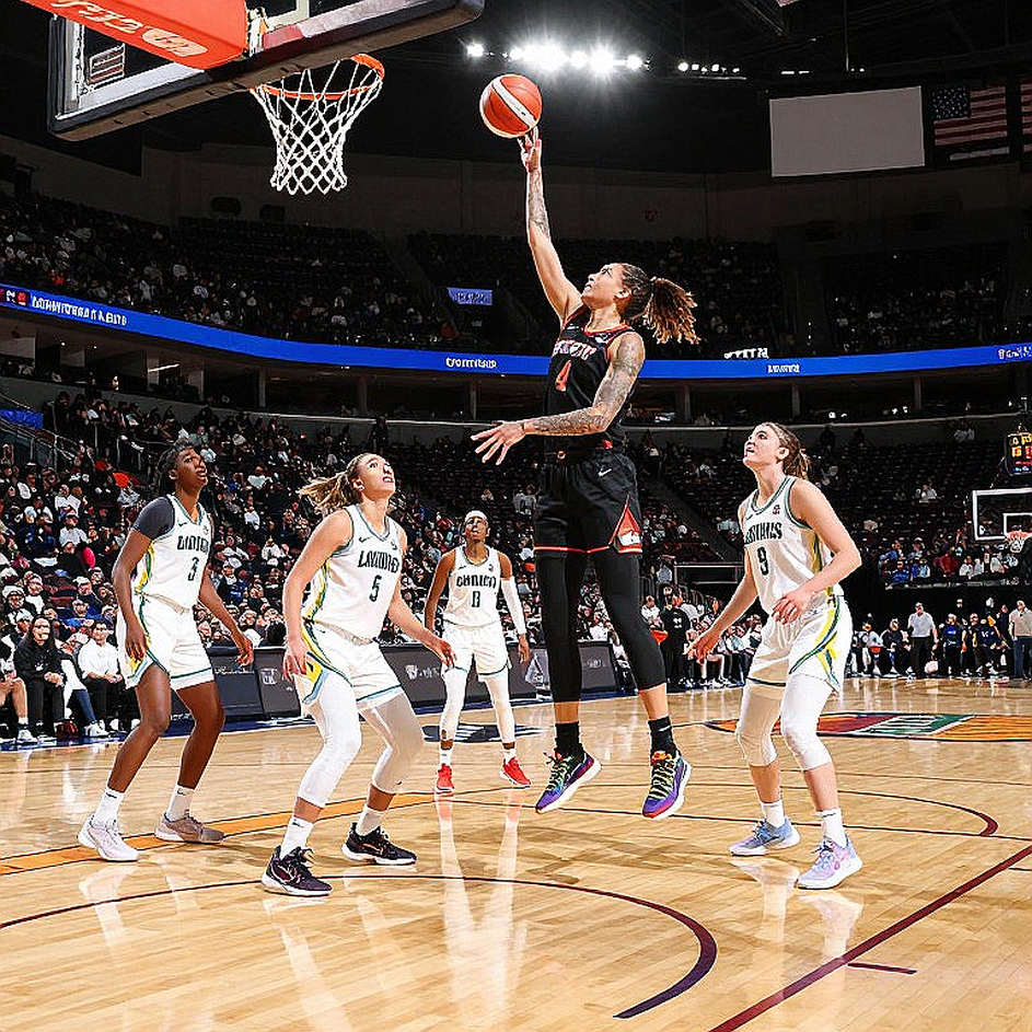 EuroLeague xác nhận Siêu cúp 2026 tại Abu Dhabi: Khi tin đồn bị chặn đứng bằng một thông cáo