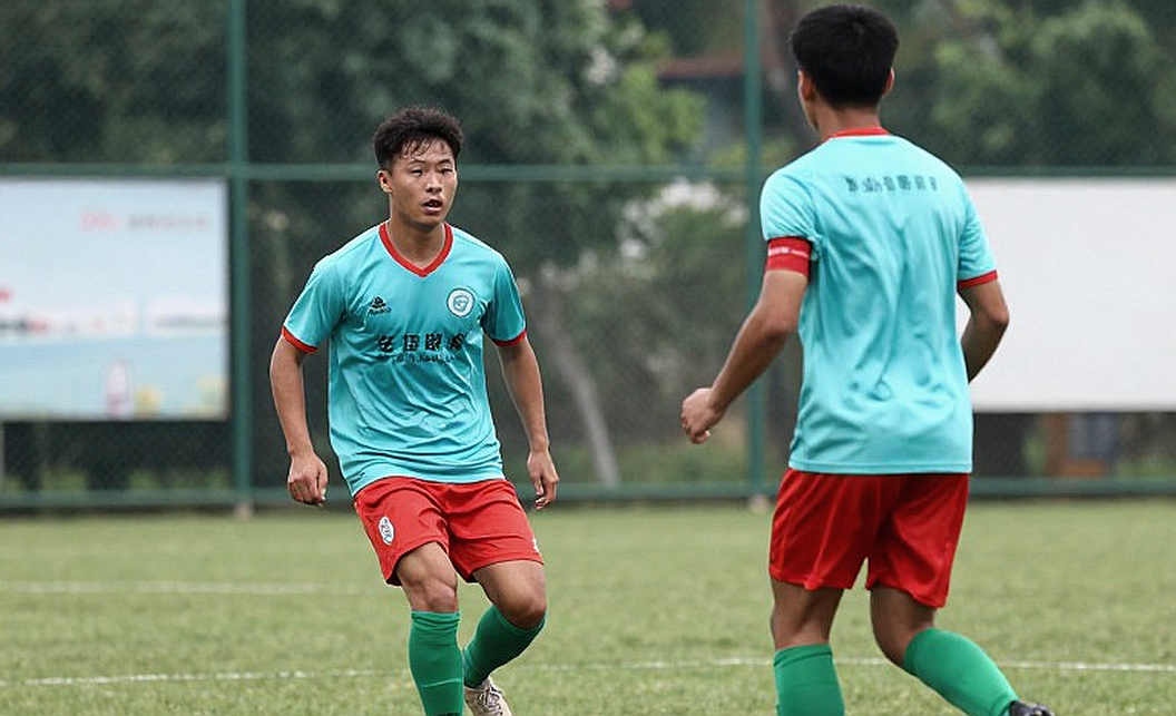 Đọc kỳ chuyển nhượng bằng ba lớp lọc: nguồn, tiền, người Đọc kỳ chuyển nhượng bằng ba lớp lọc: nguồn, tiền, người