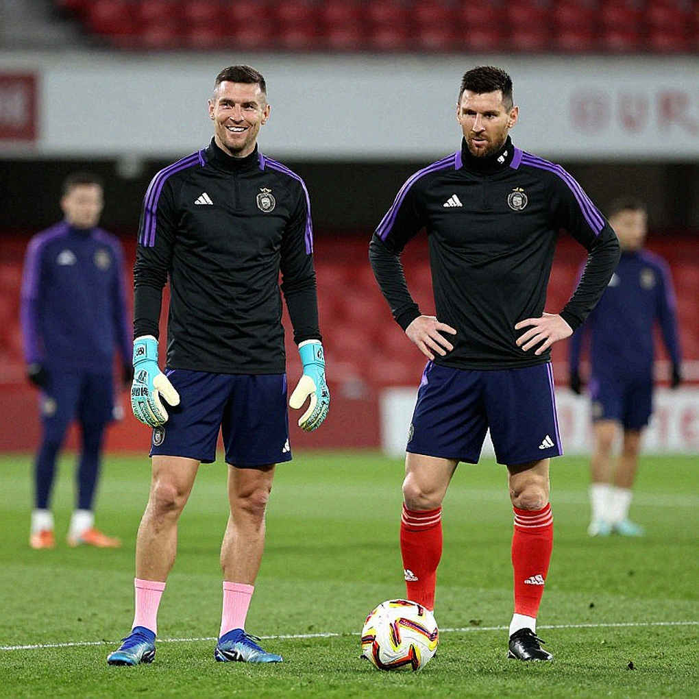 Summer Spending Spree: Early Verdicts on Premier League 'Flop' Signings Summer Spending Spree: Early Verdicts on Premier League 'Flop' Signings