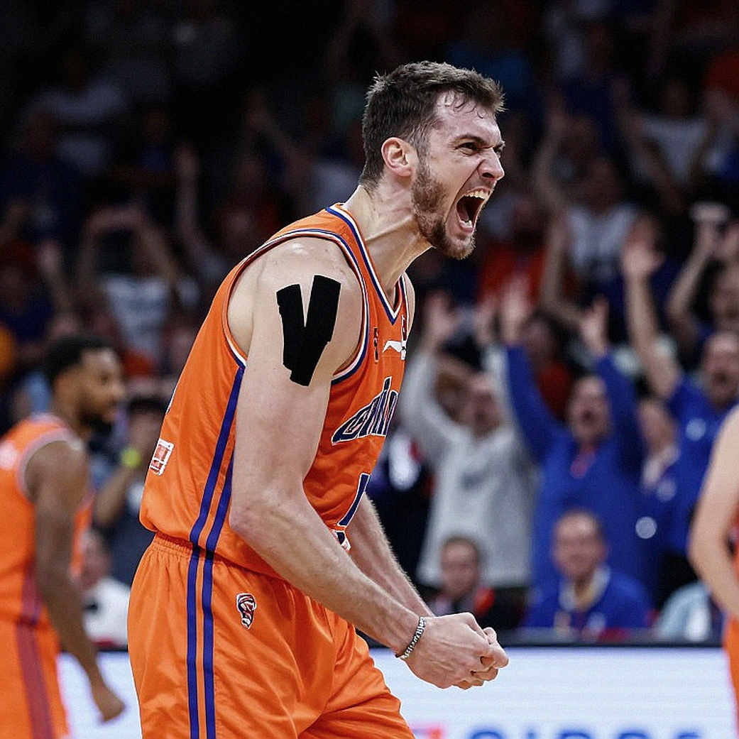 PJ Dozier Tỏa Sáng, Anadolu Efes Đánh Bại Real Madrid Với Cách Biệt Hai Chữ Số