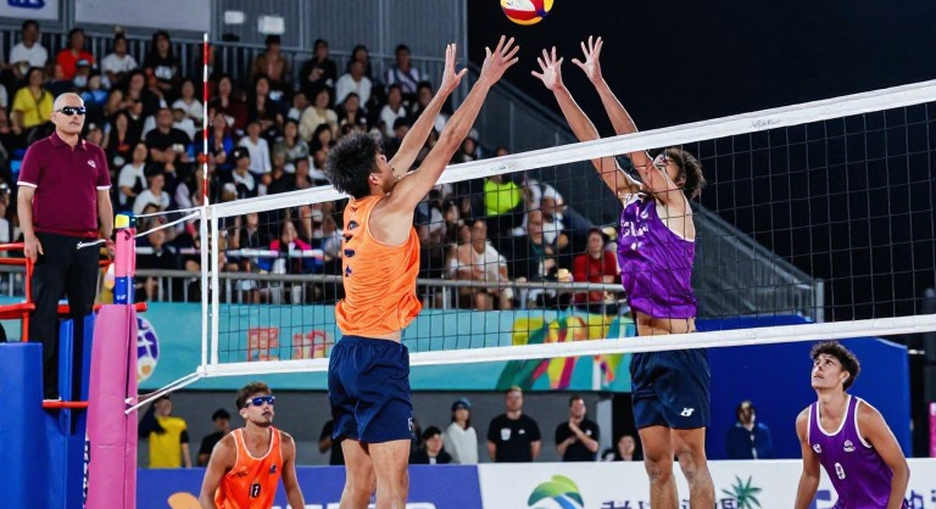 Truyền đơn 2,10 mét và ba set thắng lặng lẽ: Điều gì thực sự đang diễn ra ở Giải vô địch bóng chuyền nam châu Á
