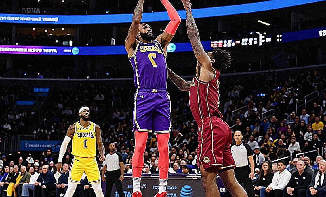 NBA Europe: 12 suất sáng lập và cuộc đàm phán giữa người với số