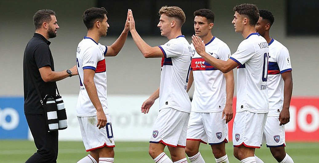 Hanoi FC Suffer Heaviest Defeat Under Coach Kewell: Tactical Analysis and Warning Signs Hanoi FC Suffer Heaviest Defeat Under Coach Kewell: Tactical Analysis and Warning Signs