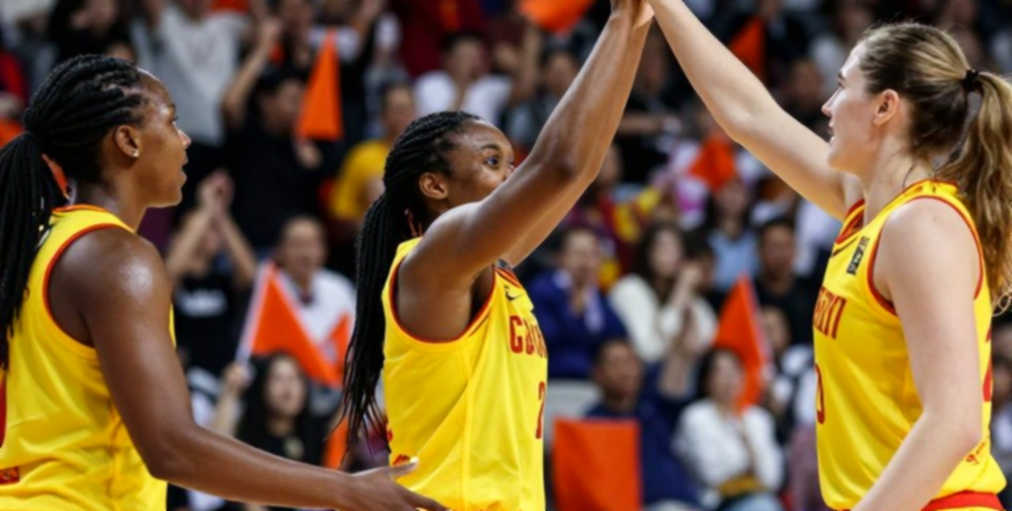 Žalgiris phạt Carsen Edwards: Án phạt nội bộ và trang giấy chưa ai lật