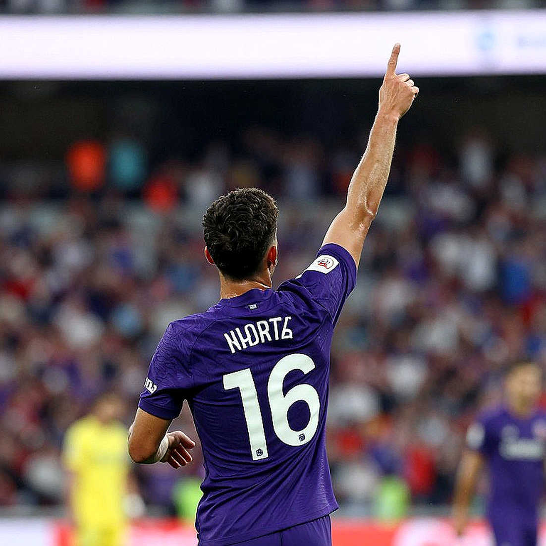 Cú sút từ giữa sân của Diego Gomez: Khoảnh khắc lóe sáng và bài học chiến thuật ẩn sau trận derby Brighton - Crystal Palace