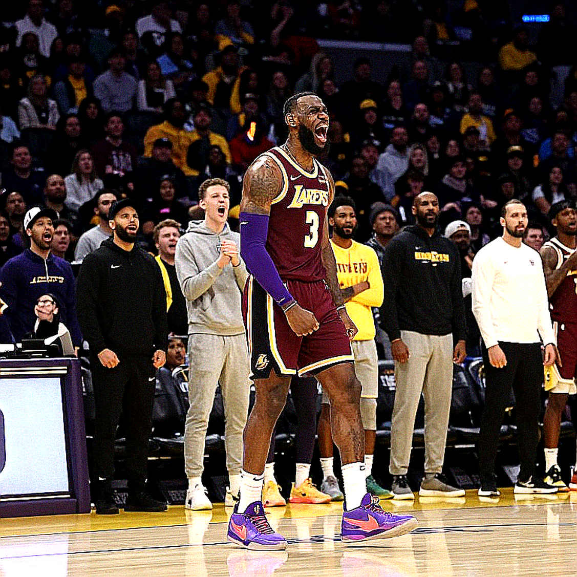 Phân tích trận đấu NBA: Không có dữ liệu chi tiết để đánh giá