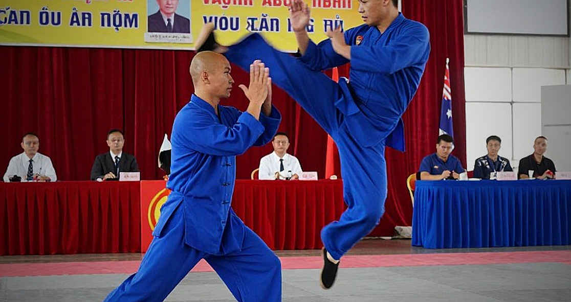 Khi Nguồn Tin Im Lặng